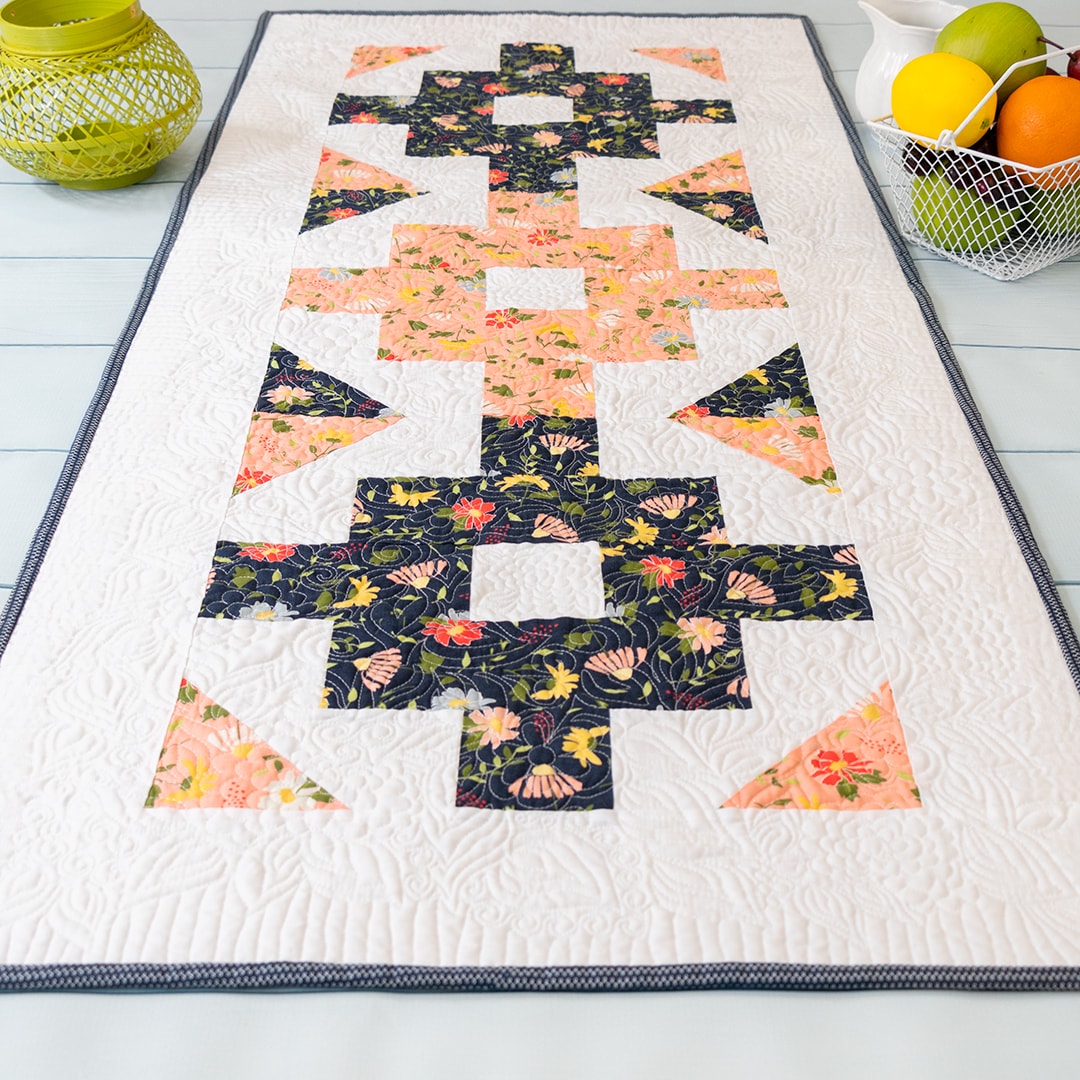 BLOG REMIX 2 - DIY Hanging Kitchen Towel - The Jolly Jabber Quilting Blog