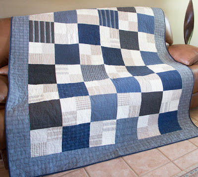 http://fatquartershop.blogspot.com/2016/08/layer-cake-checkmate-free-pattern-with.html