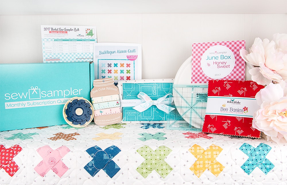 Sew Sampler Subscription Quilting Box: June 2017 - Reveal Box