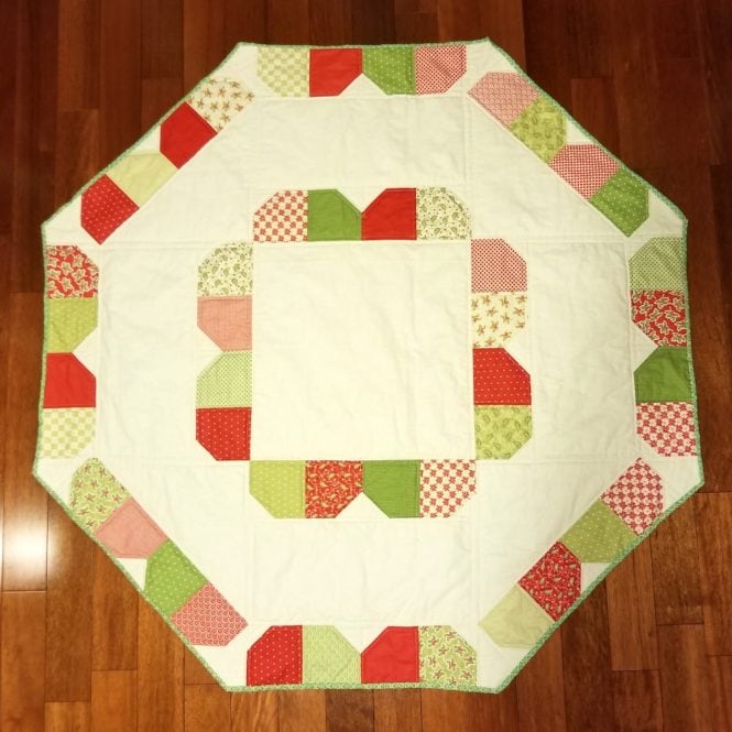 Elaine Rohne of Lizzie Laine Designs sewed her tree skirt with