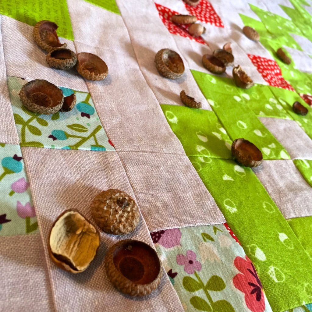 Acord shells with layer cake link quilt