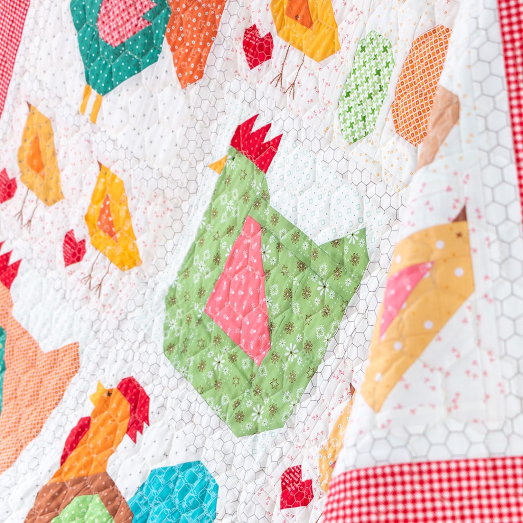 Thanks to a free, Farm Fresh Eggs Block pattern , you can make this