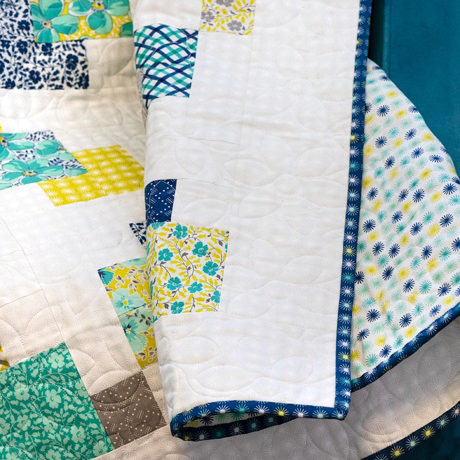 15 Free Quilt Patterns that Use Precuts! - Simple Simon and Company