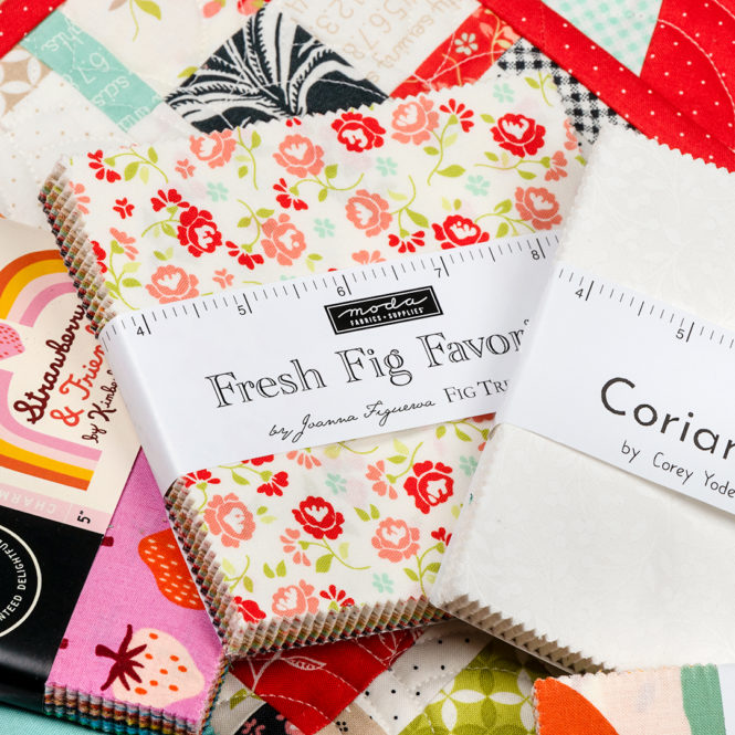 How cute is having little collections of your favorite designs ? Charm