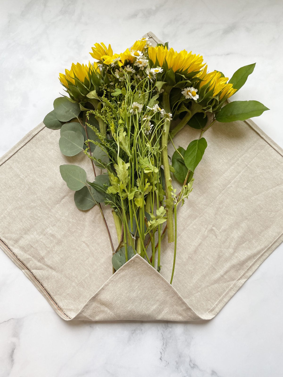 Heart Shape Flower Bouquet Wrapping Bags Paper Florist Wraps Flower Box  Supplies