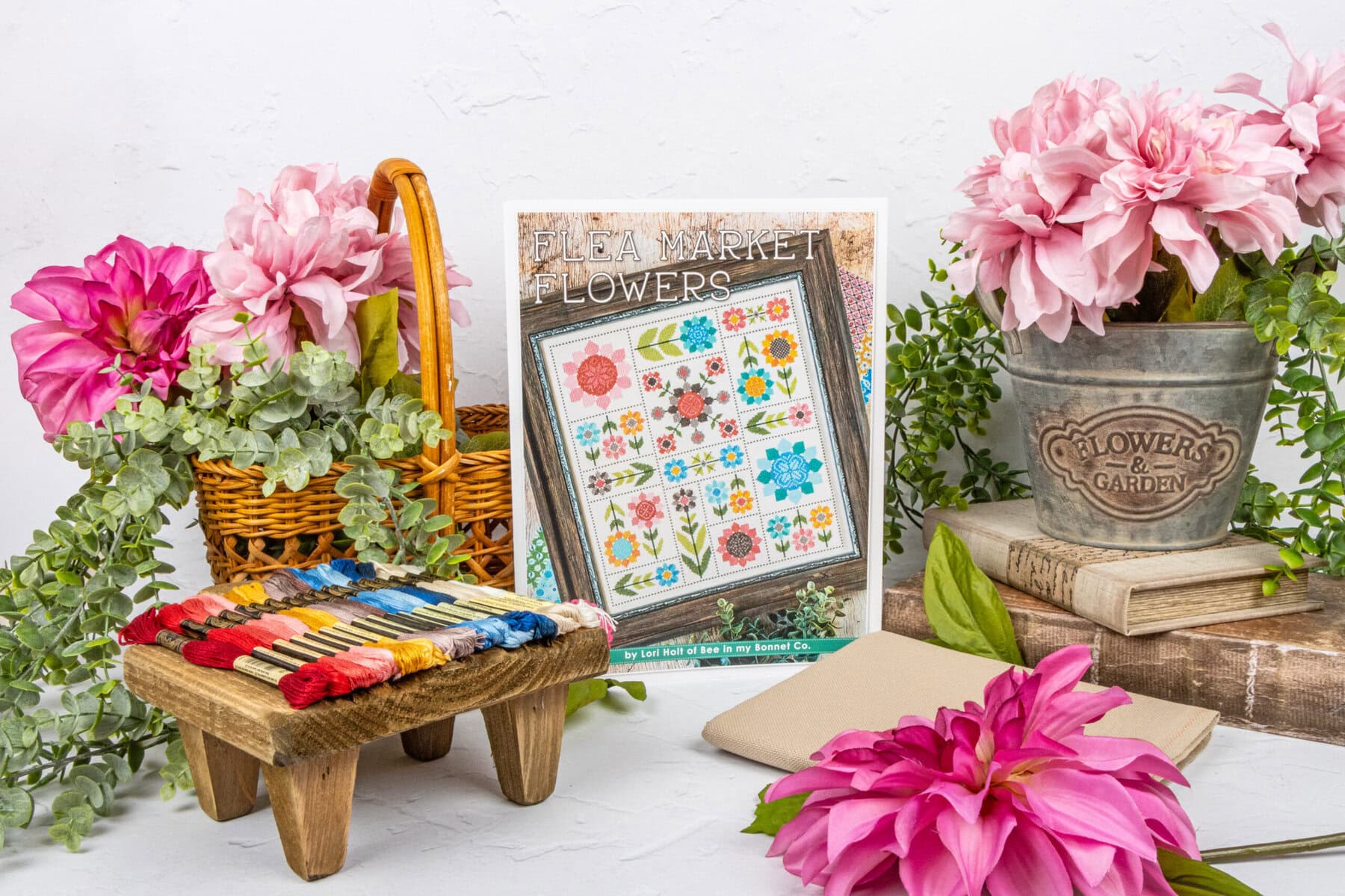 小物 HOLIDAY FLOWER QUILTING LONG MUFFLER 小物 HOLIDAY FLOWER QUILTING LONG MUFFLER 小物 HOLIDAY
