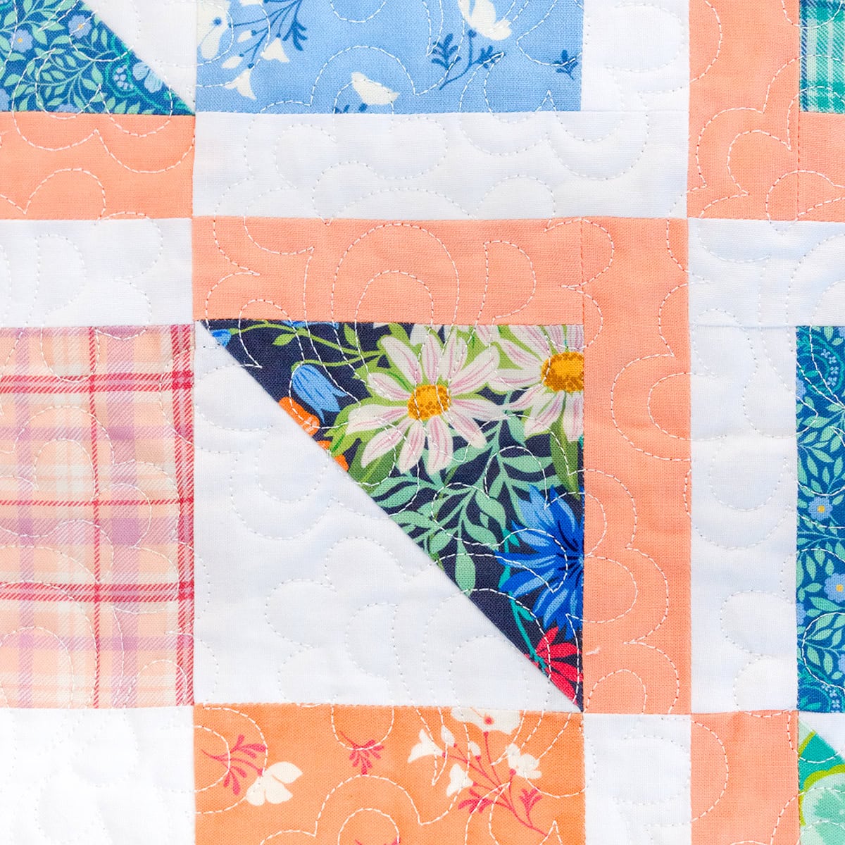 A close up of the Charm Pack Chips and dip quilt block
